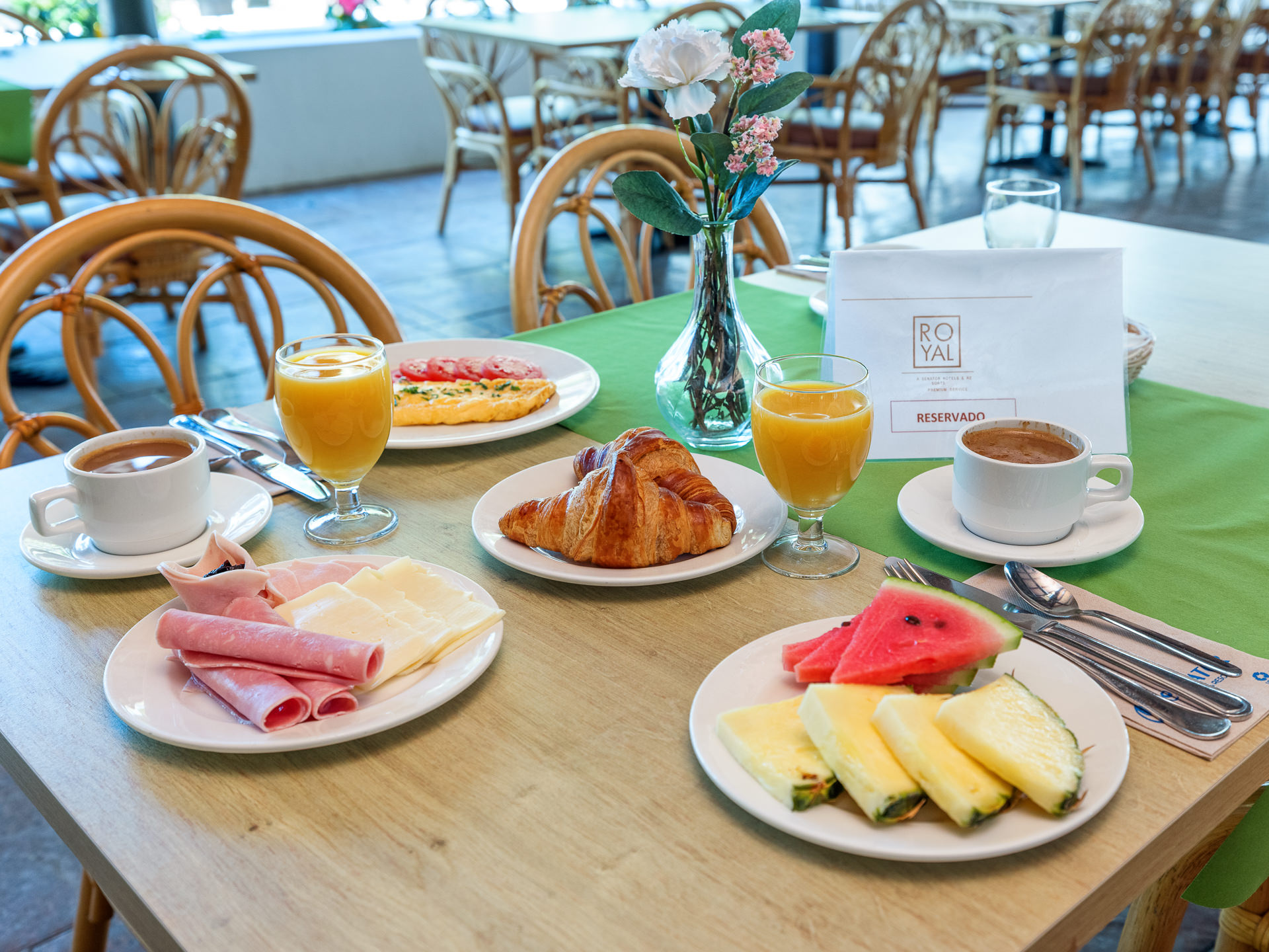 142_alta_playaballena Restauracion.jpg